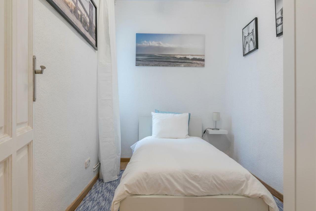 Confortable Piso En Chamberi マドリード エクステリア 写真